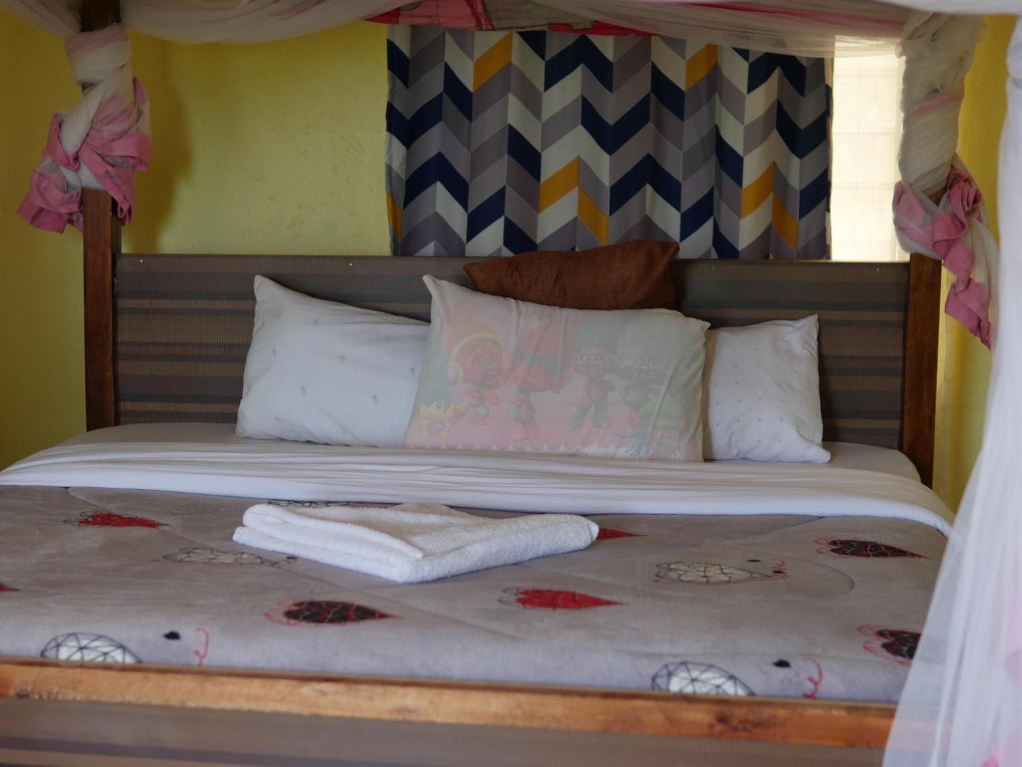 Tausa Tsavo Eco Lodge Voi Kültér fotó
